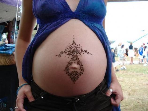 Il  commento #FertilityDay, ancora una volta sul corpo delle donne di Raffaella Sirena
