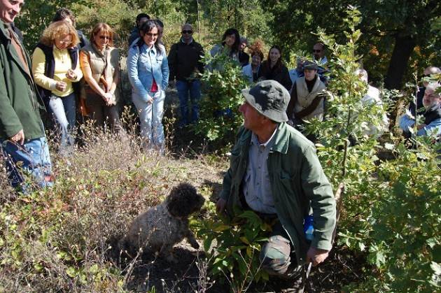 Sapor di funghi e tartufi Domenica 2 ottobre 2016 a Borgo di Nazzano a Rivanazzano Terme (Pv)