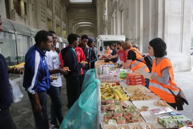 Cremona I nostri naviganti all’ 89,36%  dicono NO ai migranti nella Caserma Manfredini