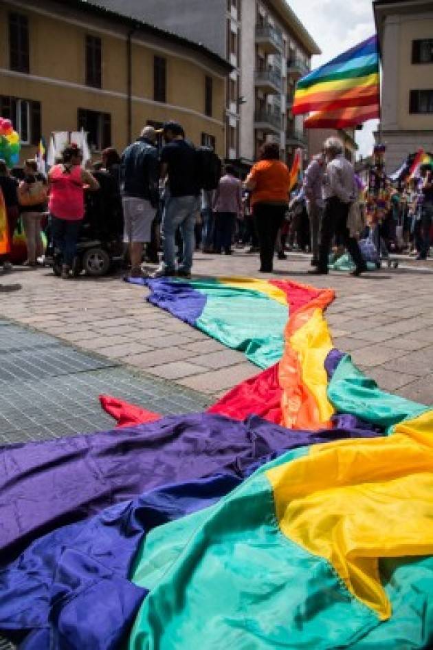 Call center antigender al via: 'Risorse pubbliche per teorie inesistenti'