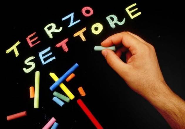 Uneba Terzo Settore – Agevolazioni fiscali solo alle imprese sociali ?