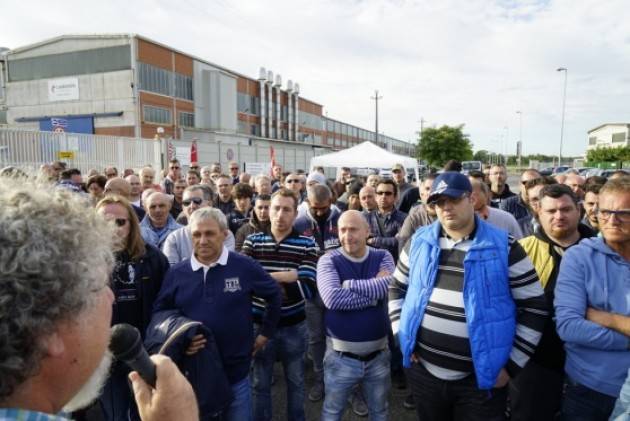 Voghera Cameron Grove, a rischio 160 posti di lavoro