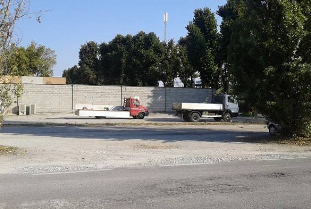 Smantellata la Piazzola rifiuti di Via dei Cipressi in Cremona. Il comune mantiene gli impegni