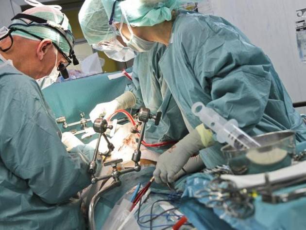 AccaddeOggi   #30settembre 2002 - Primo trapianto di fegato in Italia su paziente di 49 anni sieropositivo
