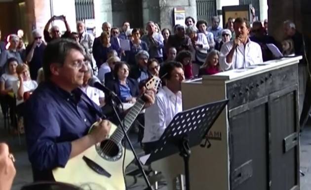 (Video) Ovazione per la band dei tre Sindaci:Del Bono (Bs), Galimberti (Cr) e Gori (Bg)