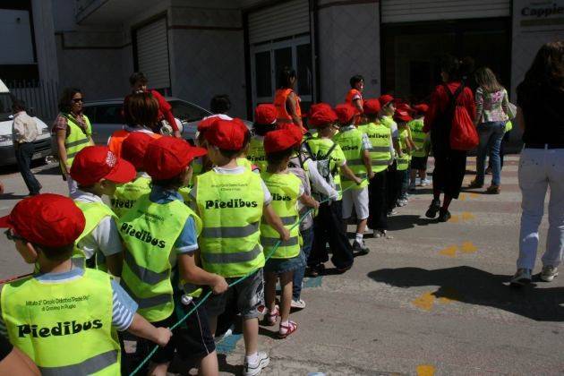 Cremona, dal 5 ottobre piedibus operativo al quartiere Po