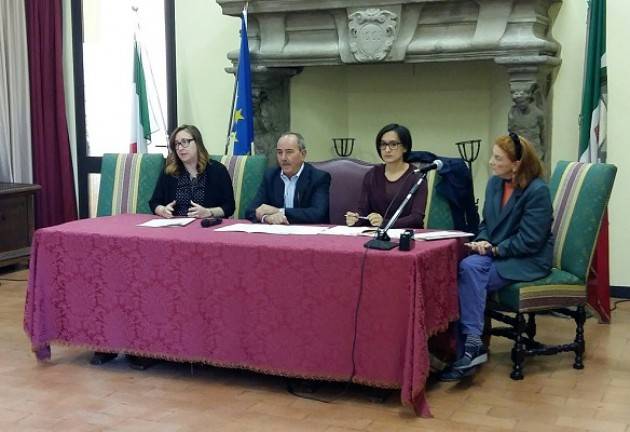 Sua Santità il XIV Dalai Lama, Tenzin Gyatso, a Rho Fiera