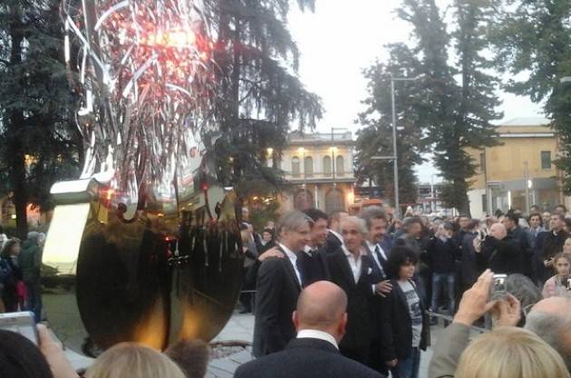 Cremona Il super violino di Palù è stato inaugurato e donato alla città