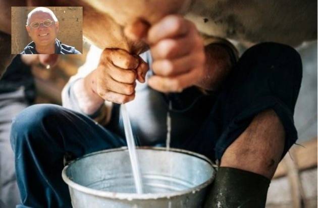 Latte etichettato: ‘Fusse che fusse la vorta bbuona!’