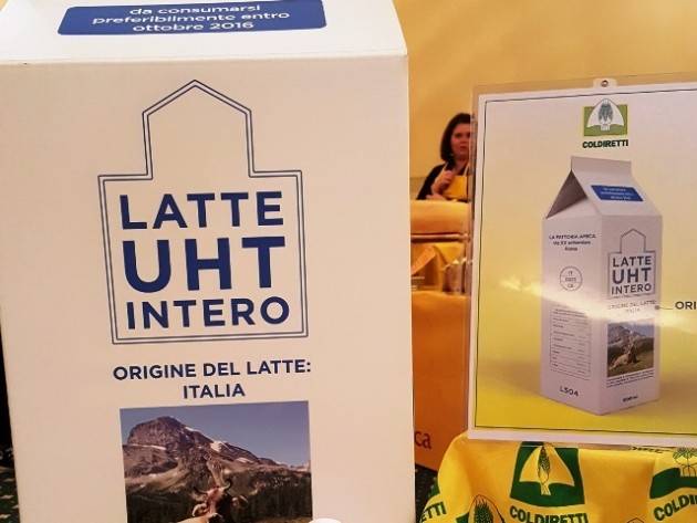 Latte etichettato: ‘Fusse che fusse la vorta bbuona!’