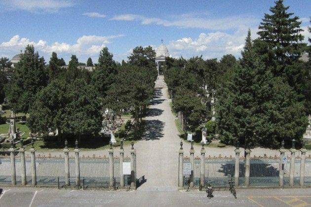 Cremona, commemorazione dei defunti: navette gratuite per il Civico Cimitero