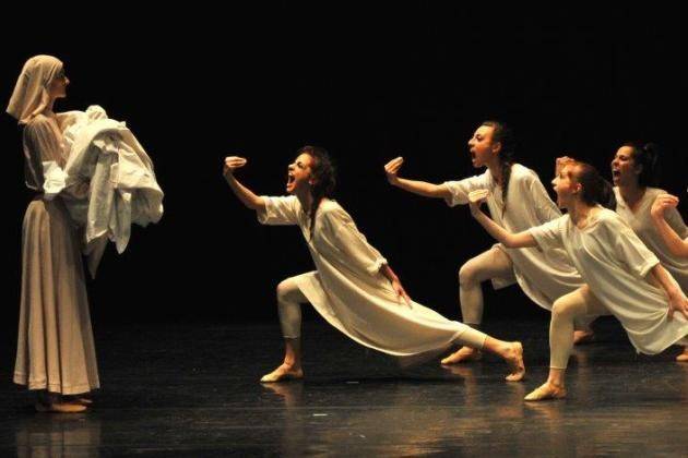 Cremona, danza 2016 al Ponchielli: dal 4 novembre ‘Lezioni in movimento’