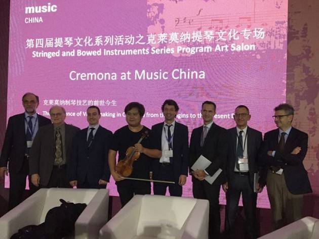 Il Sistema Cremona a Shanghai tra liuteria e turismo: successo della città alla Fiera Music China
