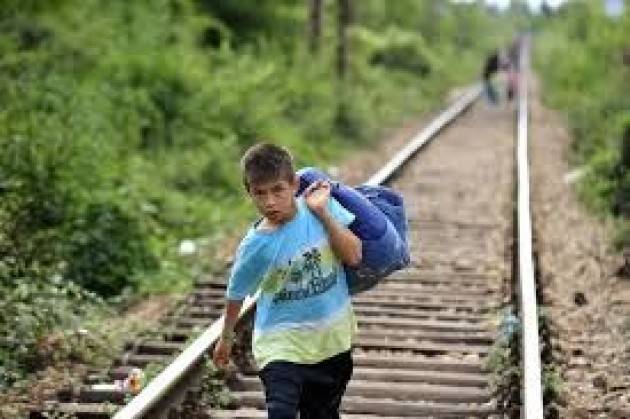 Pianeta Migranti. Prima, vengono sempre le donne e i bambini.