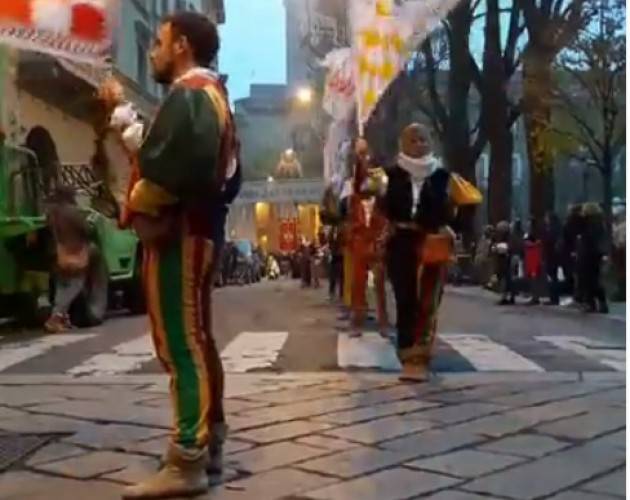 La Festa del Torrone 2016 di Cremona parte con il botto. Un pienone