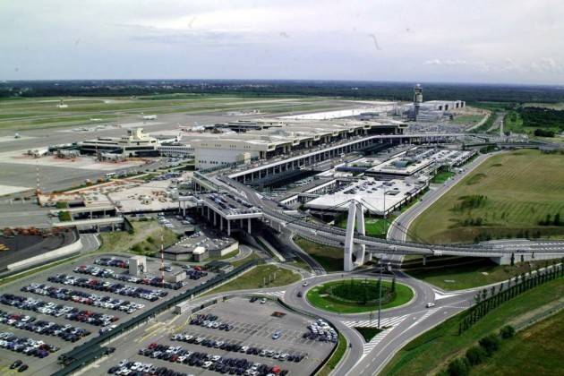 Arrestato accoltellatore presso la stazione ferroviaria del Terminal l di Malpensa