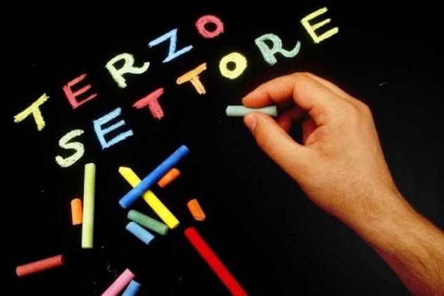 Uneba Il governo Renzi non c’è più: cosa succede alla Riforma del Terzo Settore?