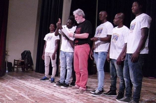 All’Arci Cremona spettacolo teatrale ‘Gioventù Bruciata’ di Massimo Cauzzi