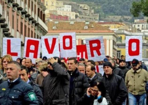  Bologna Il lavoro sotto l'albero di Natale di Maurizio Lunghi