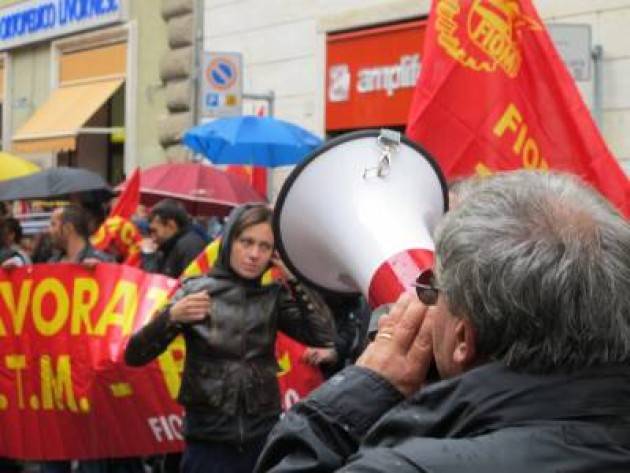 Cgil-Cils-Uil I metalmeccanici approvano il contratto