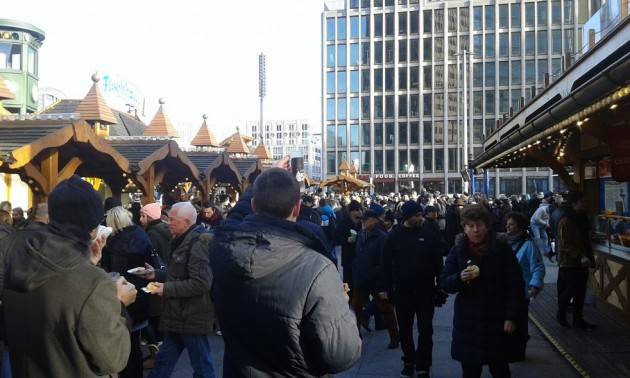 Buon Natale e Buon 2017 Accoglienza ed integrazione Ha ragione la Merkel di Gian Carlo Storti