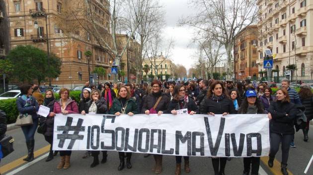 Cgil  Call center Almaviva, drammatico epilogo