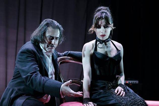 Cremona, mercoledì al Teatro Ponchielli “Venere in pelliccia” con la Impacciatore