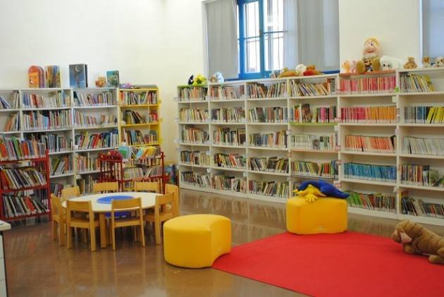 Cremona Letture a voce alta alla Piccola Biblioteca: Che s'inventa Gianèl de Cremùna