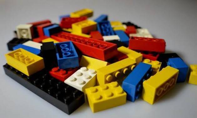 Lego è il marchio più potente al mondo, Ferrari insegue