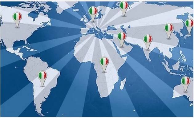 Gli italiani all’estero sono  quasi 5milioni  Un aumento di 164mila in un anno