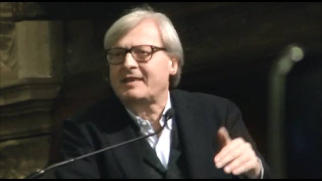 (Video) Sgarbi incanta Cremona nel presentare la restaurata ‘Crocifissione di Boccaccio Boccaccino’