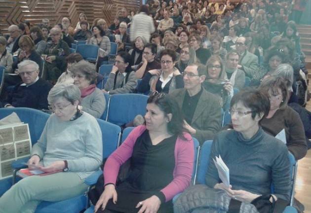 (Video) Il diritto di voto alle donne. Un successo l’incontro con Maria Luisa Betri per l’8 marzo a Cremona