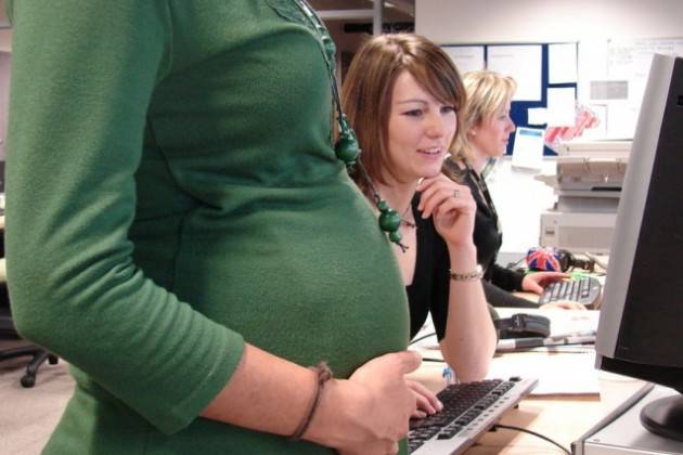 Cgil Le ‘tutele decrescenti’ delle lavoratrici di Raffaella Sirena