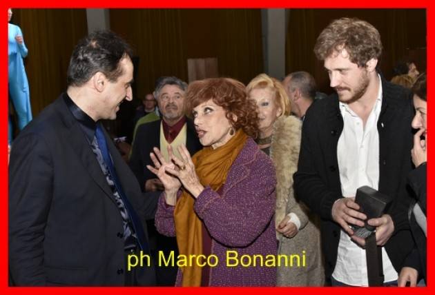 Antonello De Pierro e Simona Marchini in campo per l'Airc