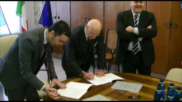 (Video) Acqua Pubblica Firmata la convenzione di gestione tra ATO e Padania Acque Cremona