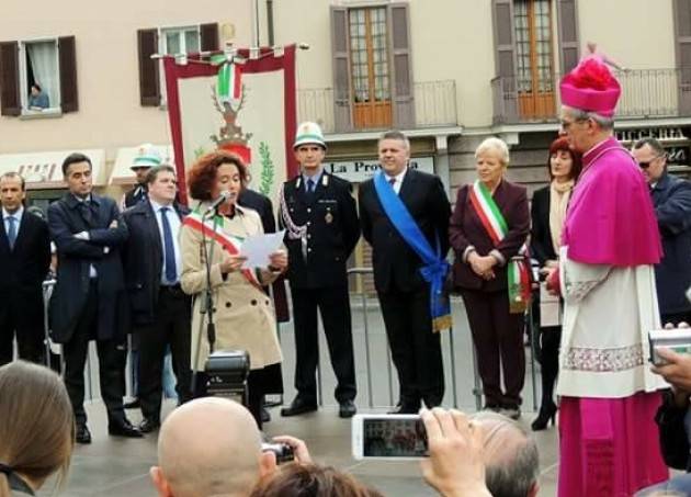 Stefana Bonaldi a nome della città di Crema  accoglie il nuovo Vescovo Daniele