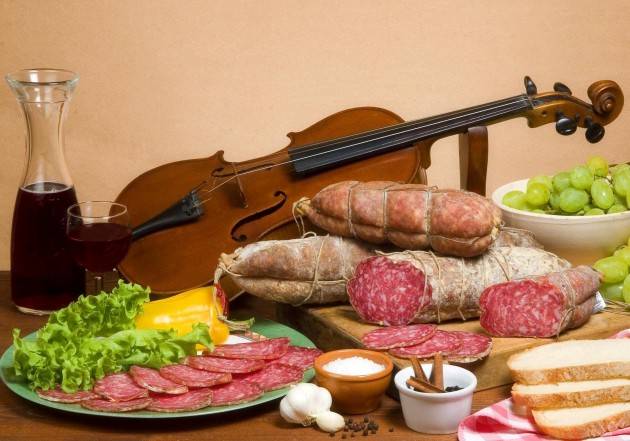 A Cremona debutta la Festa del Salame La gioia che si taglia a fette dal 20 al 22 ottobre 2017