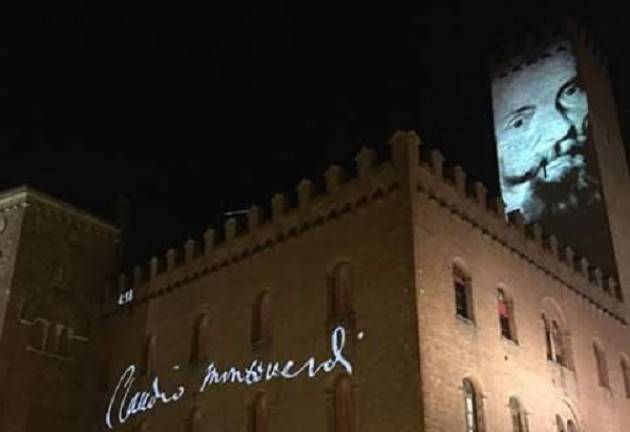 Monteverdi 450 Videomapping su palazzo comunale di Cremona