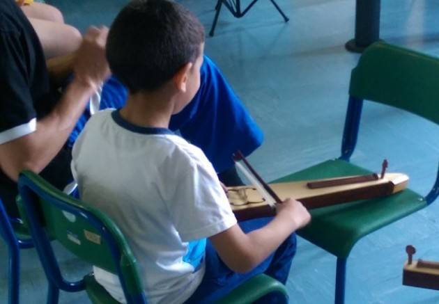 Asst  Cremona Il Violino va a scuola... in Pediatria