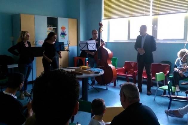 Asst  Cremona Il Violino va a scuola... in Pediatria