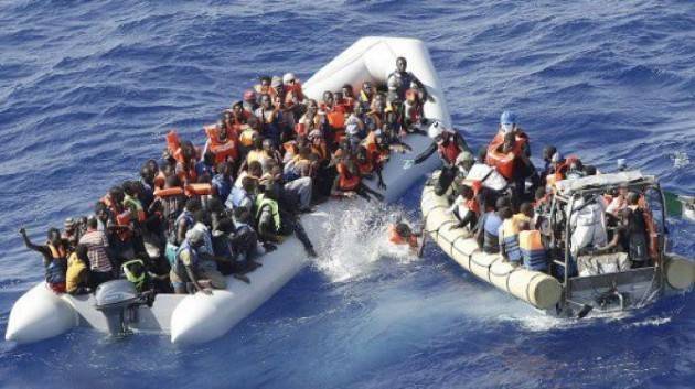 Amnesty Accusa l’Italia che sta aiuta la Libia ad intercettare migranti nel mediterraneo