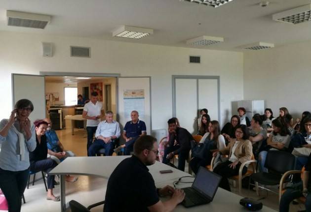 Scuola Continua la positiva collaborazione fra Pensionati-Cgil e l'Istituto L. Enaudi di Cremona.