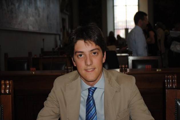 La tre giorni di Maroni a Cremona Burgazzi Luca (Pd) : solo ‘inaugurazioni’ di cose non sue