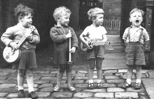 Cremona Arcipelago DOMENICA 4 GIUGNO - SAGGIO DELLA SCUOLA POPOLARE DI MUSICA MAPACANTO