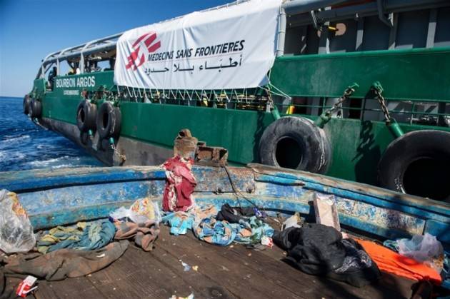 Pianeta migranti. Taxi o ospedali del mare?