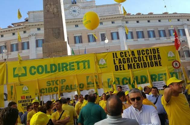 NO al CETA Oggi sono già migliaia gli agricoltori che protestano a Montecitorio