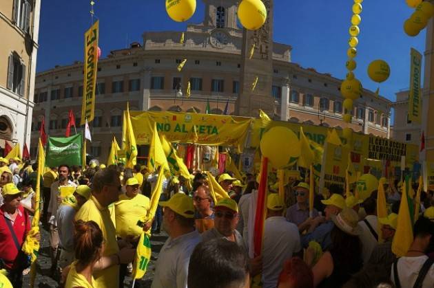 Agricoltori cremonesi a Roma con Coldiretti per dire NO alla CETA