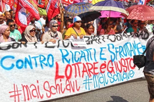 Il circolo Rive Gauche PRC-SE di Casalmaggiore (CR) a sostegno dei 271 licenziati Viadana Facchini