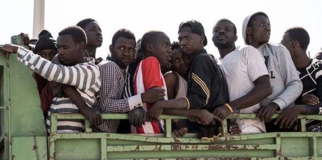 Pianeta Migranti. L’aiuto negato a casa loro