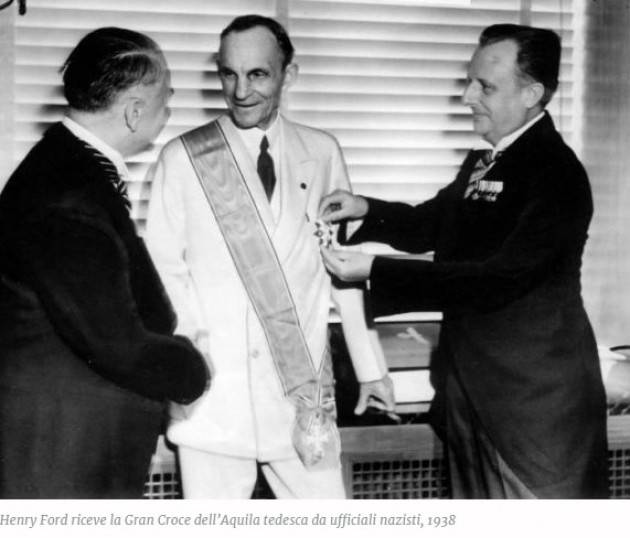 AccaddeOggi  #30luglio 1938 L'industriale Henry Ford riceve da Adolf Hitler la Gran Croce  'Aquila Tedesca'